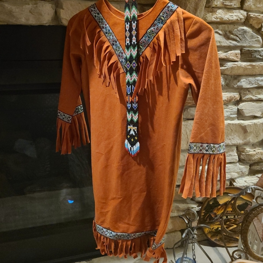 Indian GIRL Fringed Orange Kids Dress. SIZE 6, necklace Included